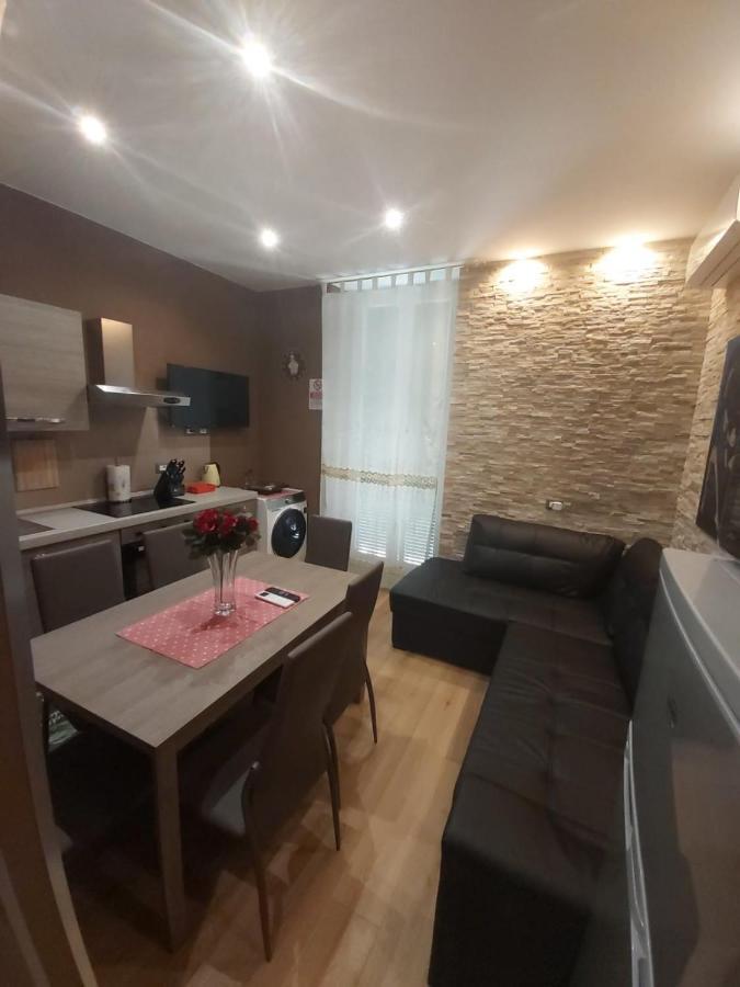 Lodging 5 Terre Porto & La Spezia 2 ภายนอก รูปภาพ