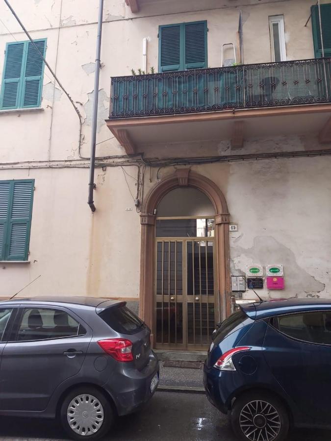 Lodging 5 Terre Porto & La Spezia 2 ภายนอก รูปภาพ